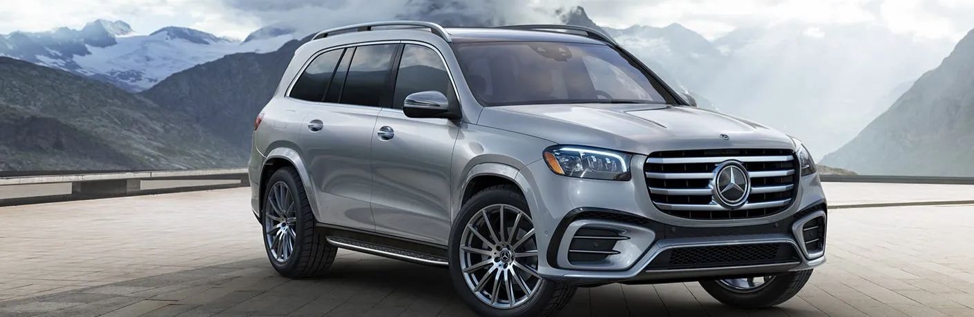 2025 Mercedes-Benz AMG GLS 63 SUV exterior front view
