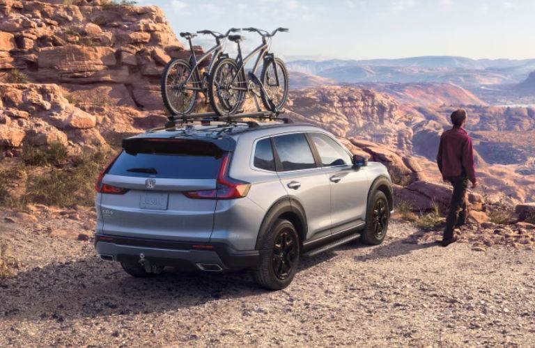 Rear three-quarter view of the 2024 Honda CR-V