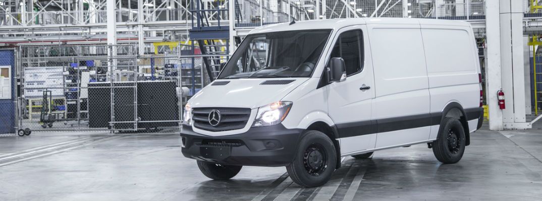 2017 Mercedes-Benz GLE Coupe VS Porsche Cayenne