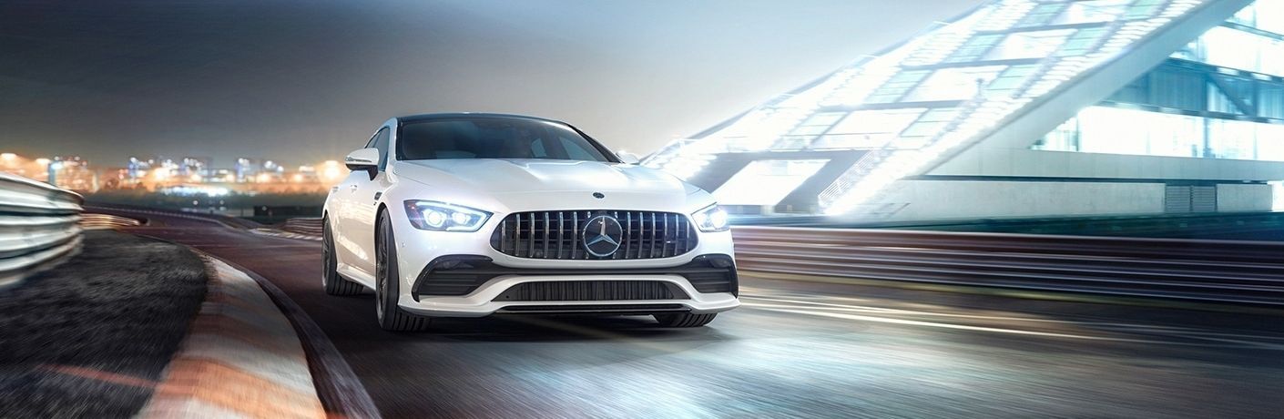 2022_Mercedes-benz GT on Road