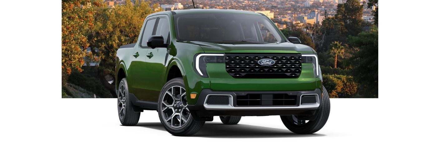 2025 Ford Maverick Lariat front view