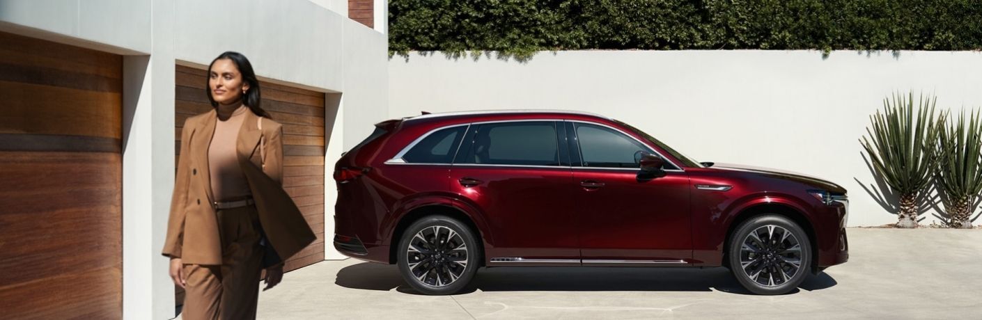 2025 Mazda CX-90 PHEV side view