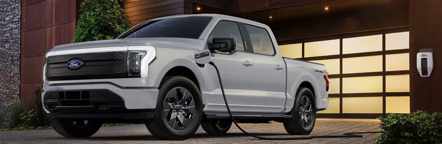 2025 Ford F-150 Lightning front and side view