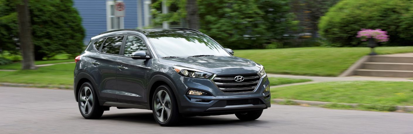 2018 Hyundai Tucson front quarter view