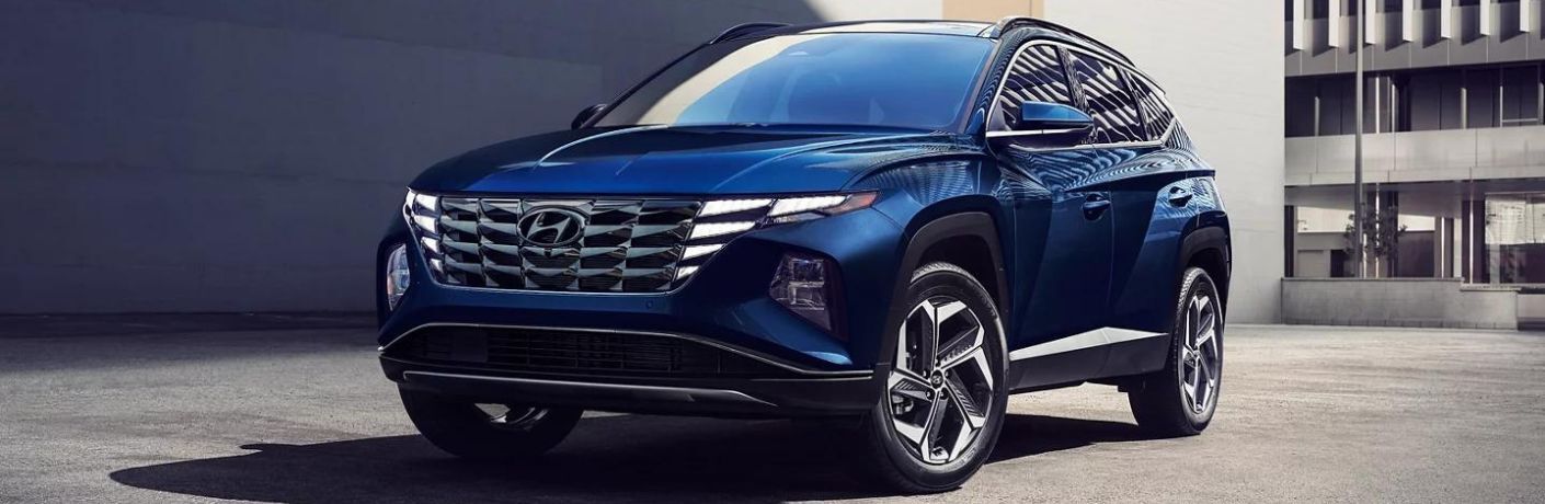 2023 Hyundai Tucson Hybrid front and side view