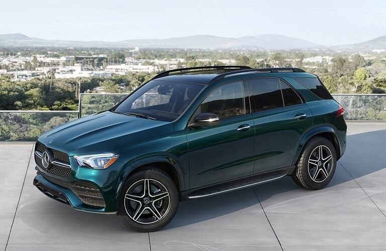 Front driver angle of a green 2021 Mercedes-Benz GLE