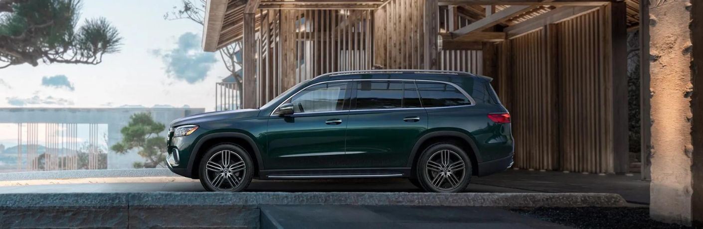 side view image of the 2025 Mercedes-Benz GLS 450 SUV