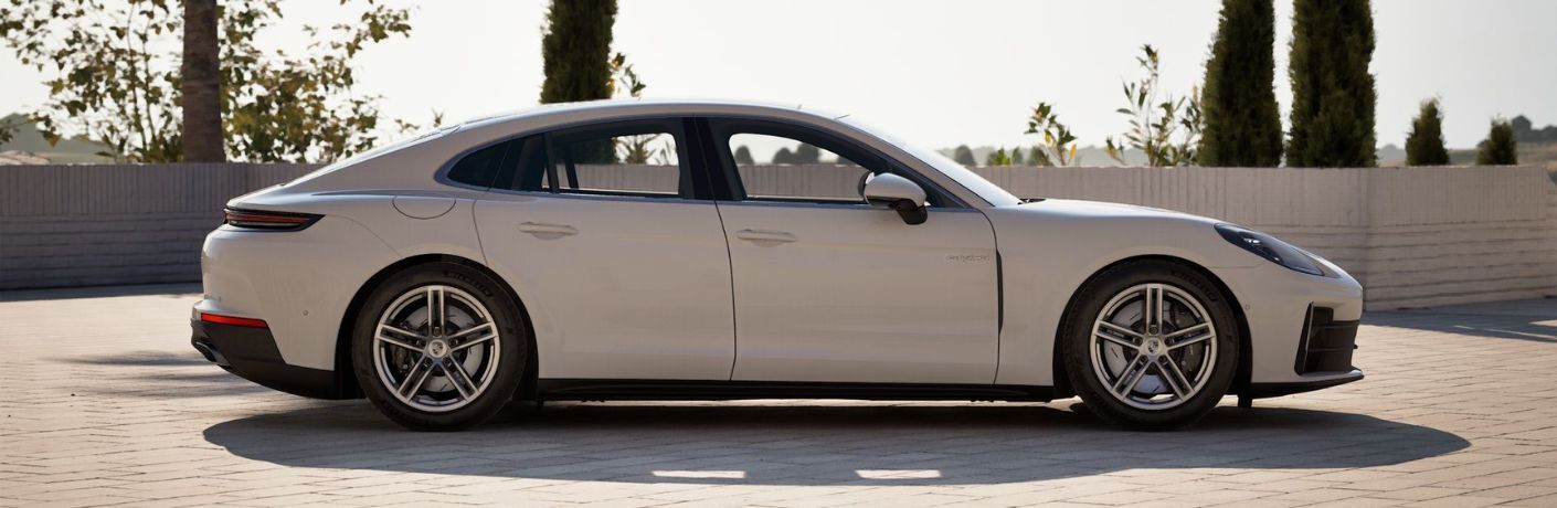 2026 Porsche Panamera 4-E Hybrid exterior side view