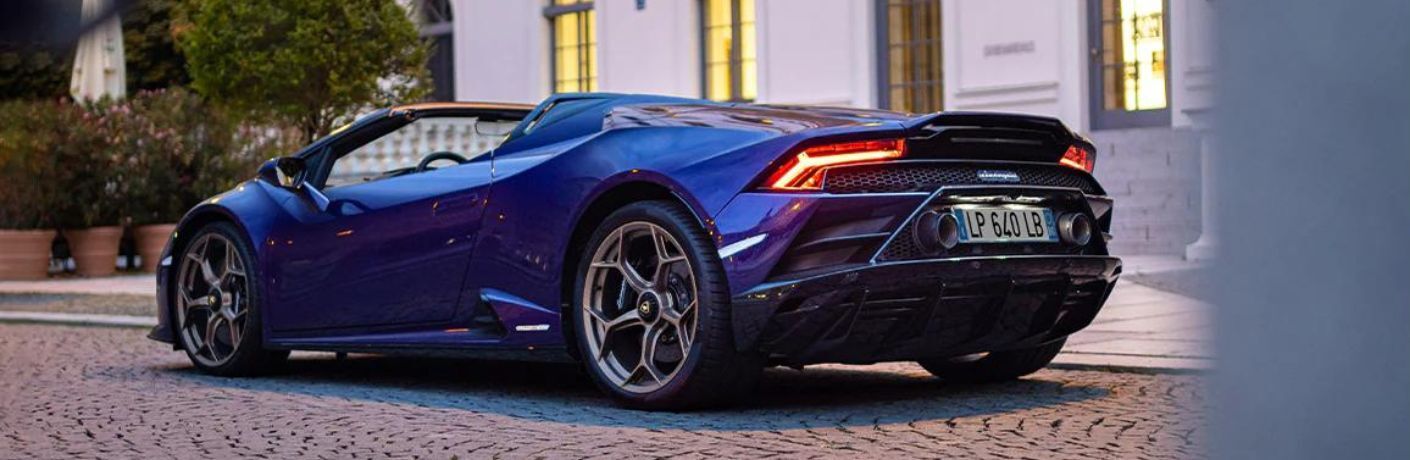 Lamborghini EVO Spyder parked near a house