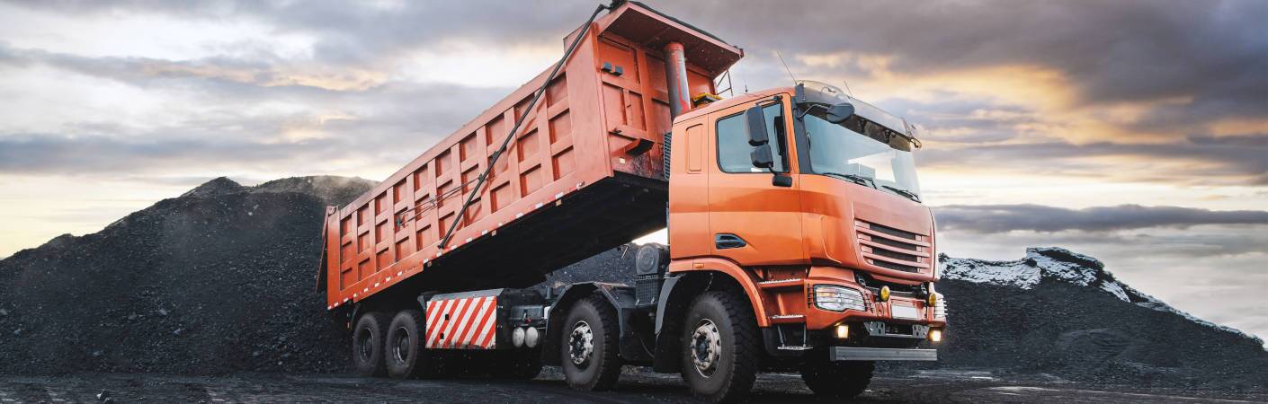 A high-quality used commercial truck for sale near Tampa, FL