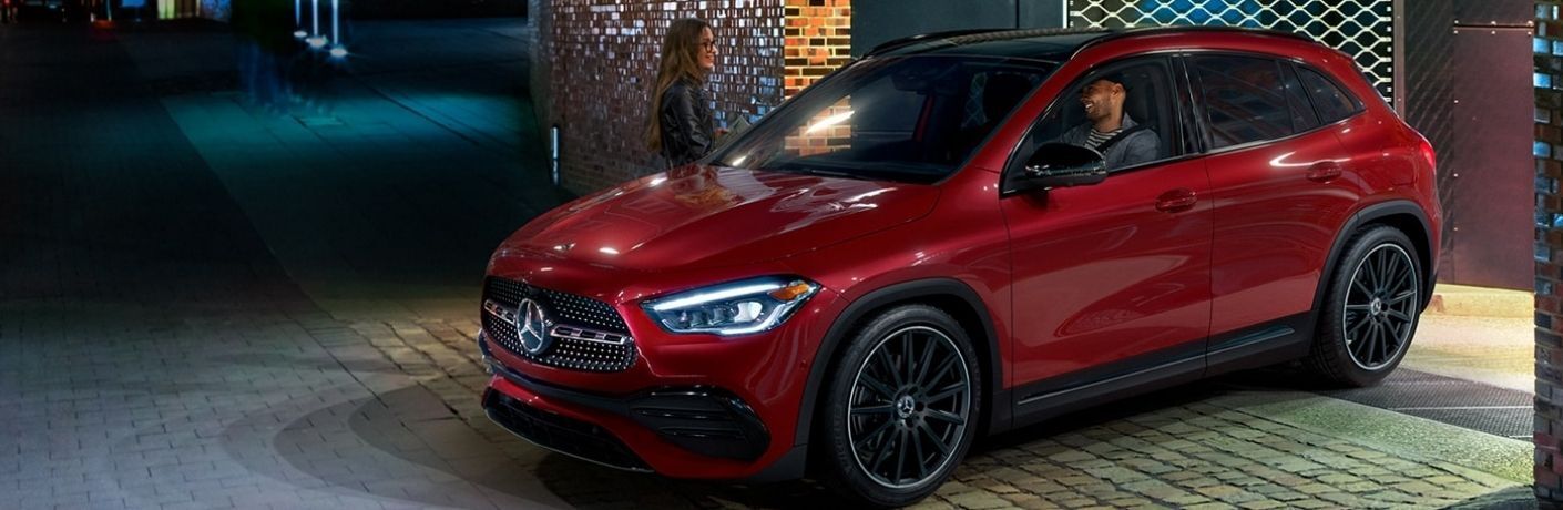 2022 Mercedes-Benz GLA front quarter view