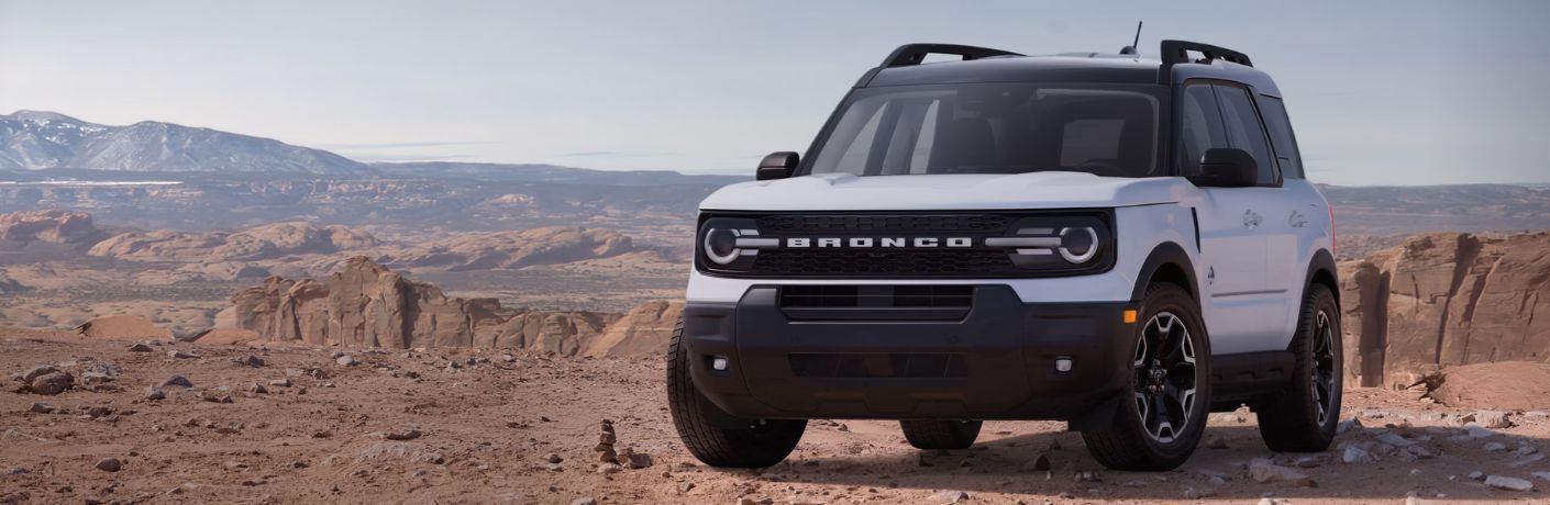 2026 Ford Bronco Sport Outer Banks model front view