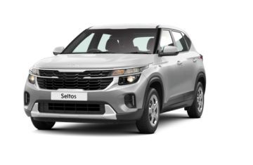 Front-quarter view of the 2023 Kia Seltos White