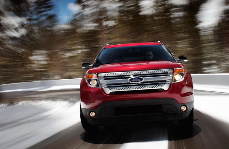 2015 Ford Explorer vs 2015 Chevy Traverse 2015 Ford Explorer vs 2015 Chevy Traverse