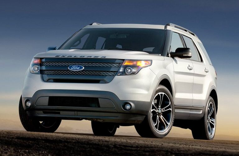 2015-ford-explorer-vs-2015-honda-pilot-kansas-city-mo-matt-ford