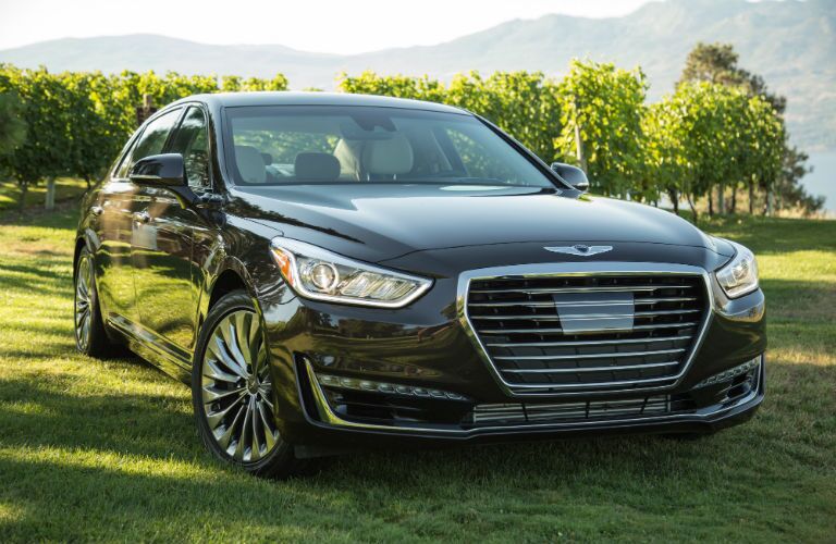 2018 Genesis G90 Exterior Passenger Side Front Profile