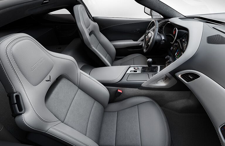 side view of front interior of 2019 chevrolet camaro