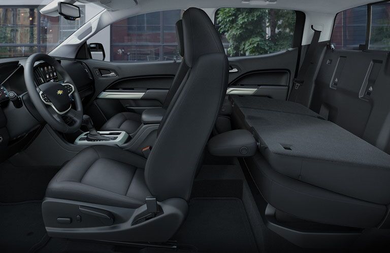 side view of interior seating of 2019 chevrolet colorado