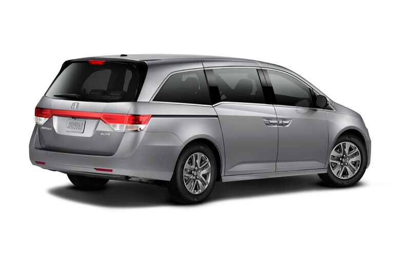 2015 Honda Odyssey side