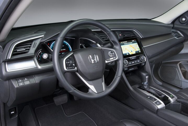 2016 Honda civic interior