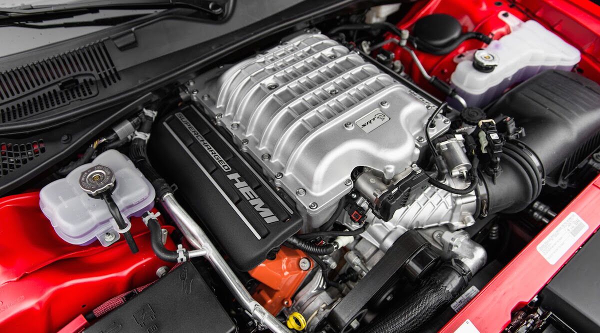 Dodge Engine Features 2016 Dodge Challenger - American Muscle Car