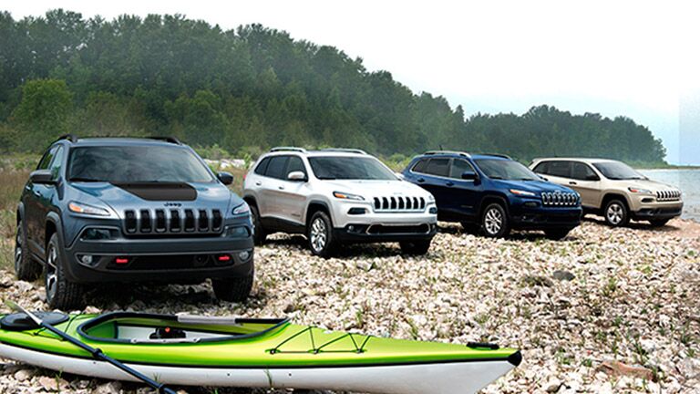 2015 Jeep Cherokee models exterior view