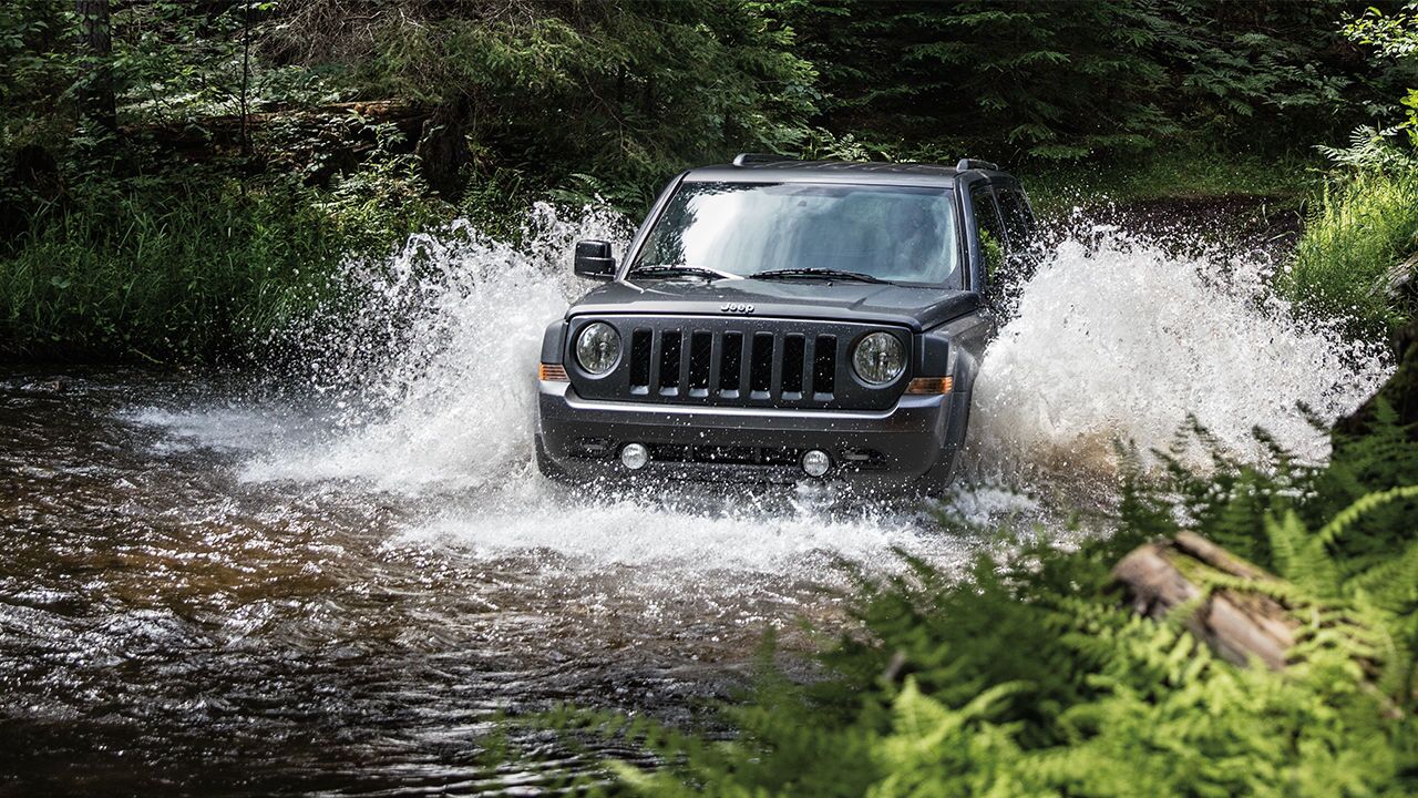 2016 Jeep Patriot Small But Still Perfectly Capable Apart From Freedom Drive Ii The 2016 Jeep Patriot Also Comes With Plenty Of Other Capable And Adventure Ready Gear For Example Available Heavy Duty