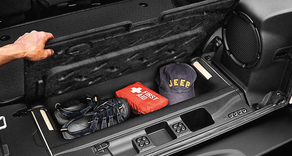 2016 Jeep Wrangler A Versatile and Comfortable Interior