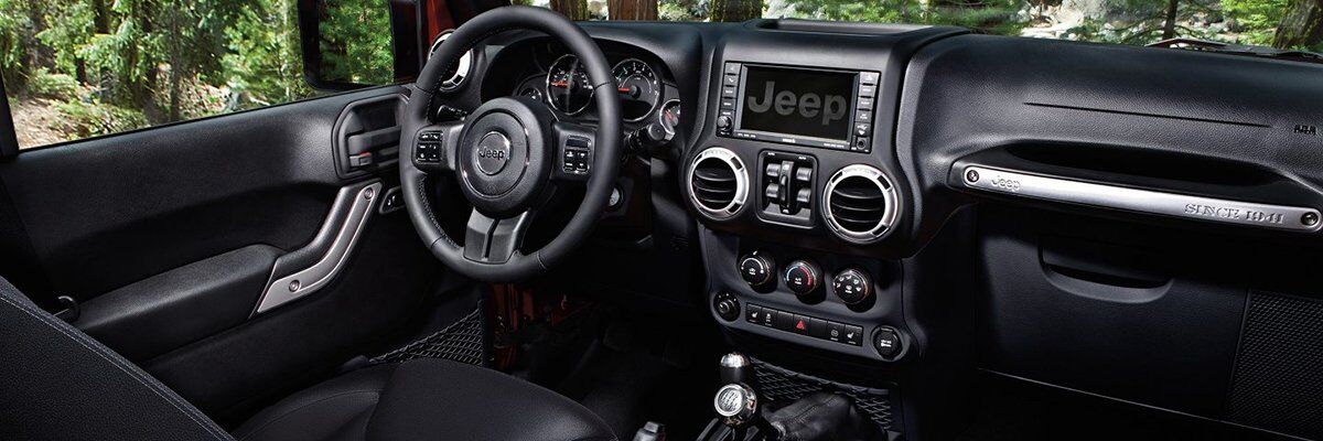 Technology 2017 Jeep Wrangler Unlimited Technology
