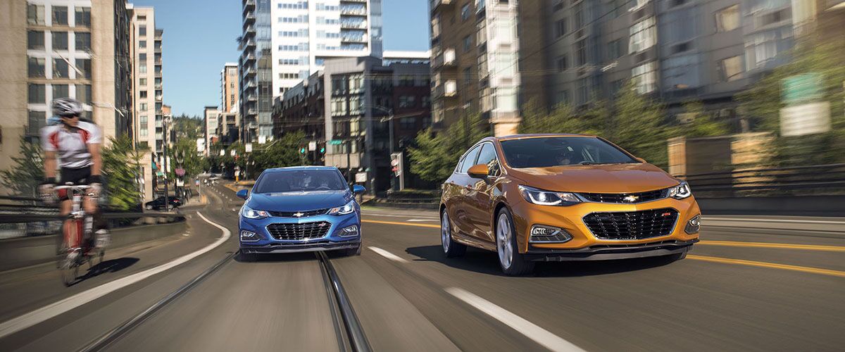 Driving and Handling 2017 Chevrolet Cruze Driving and Handling