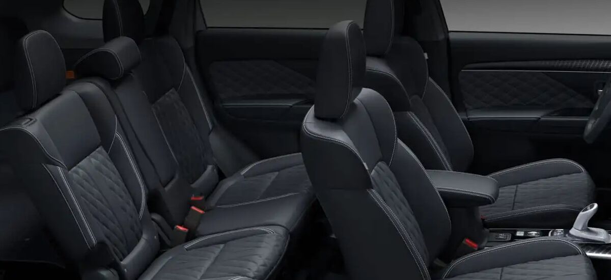 Style 2022 MITSUBISHI OUTLANDER PHEV Style