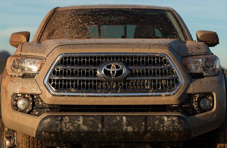 It's easy to see why drivers love the Tacoma when comparing the 2016 Toyota Tacoma vs 2015 Chevy Colorado.