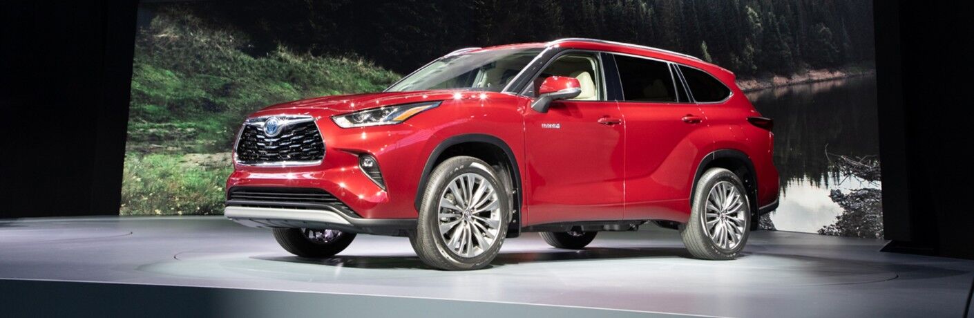 Red 2020 Toyota Highlander Hybrid at New York International Auto Show