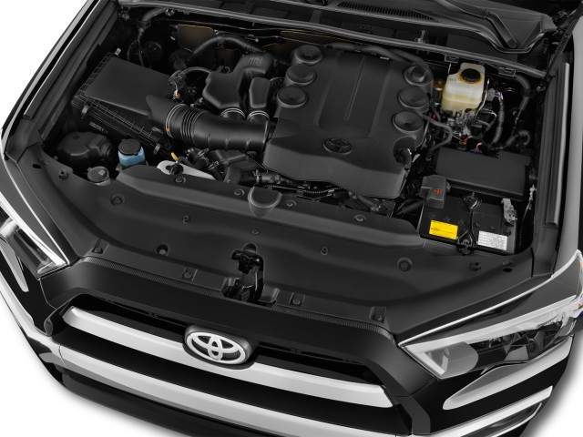 2016 Toyota 4Runner Engine View