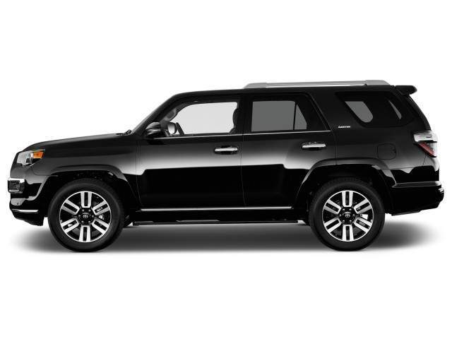2016 Toyota 4Runner Side View
