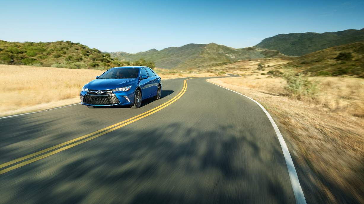 2016 Toyota Camry Hybrid For Sale