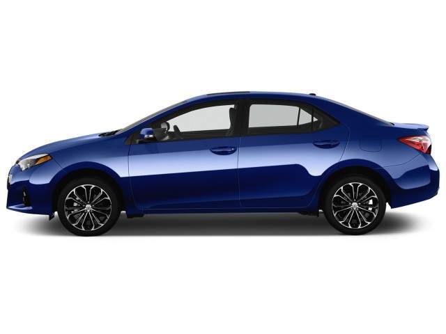 2016 Toyota Corolla Side View