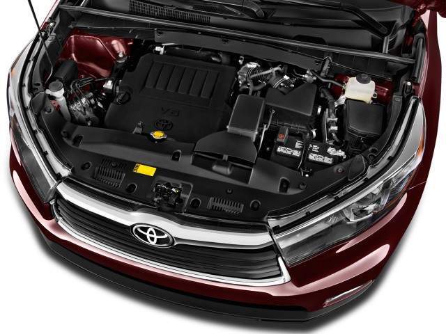2016 Toyota Highlander Engine View