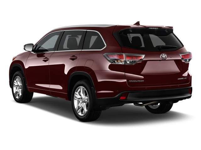 2016 Toyota Highlander Rear View