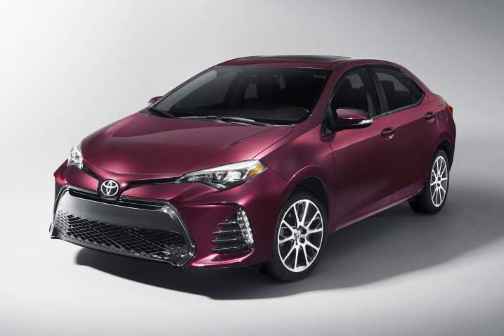 2017 Toyota Corolla Front View