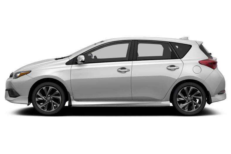 2017 Toyota Corolla iM Side View