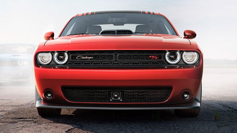 2015 dodge challenger muscle car performance west bend wi