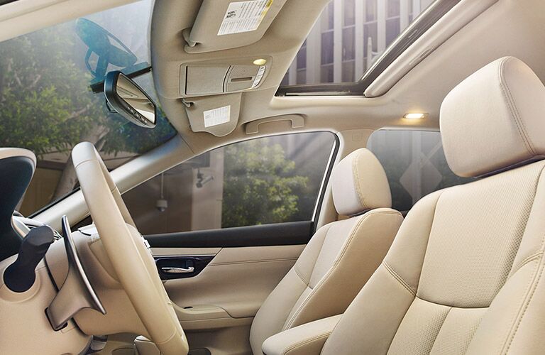 2017 Nissan Altima Seating