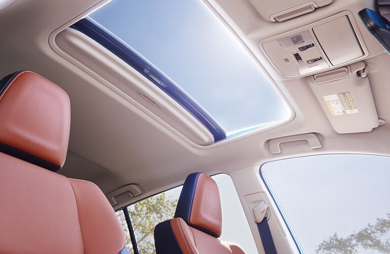 2017 Toyota Rav4 sunroof