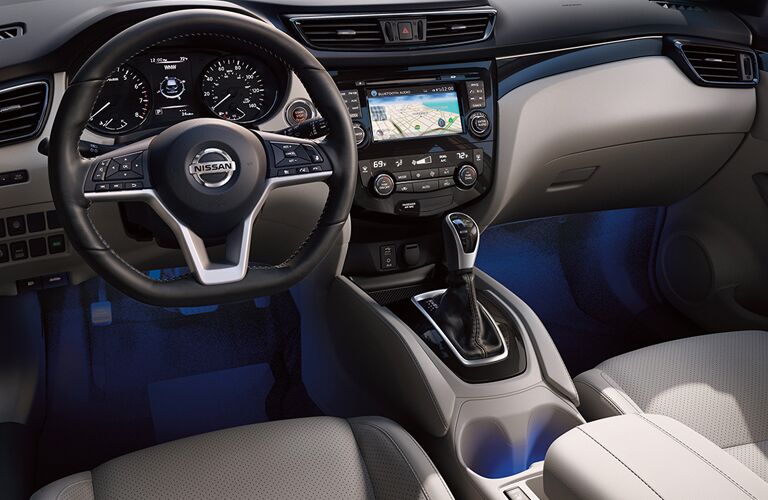 2018 Nissan Rogue Sport Vs 2018 Mitsubishi Outlander Sport