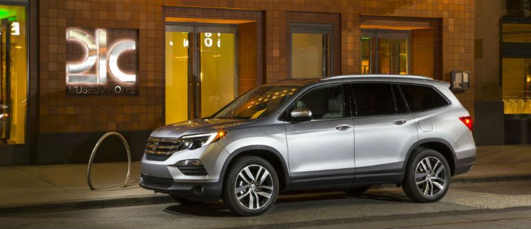 2016 Honda HR-V vs. 2016 Honda Pilot