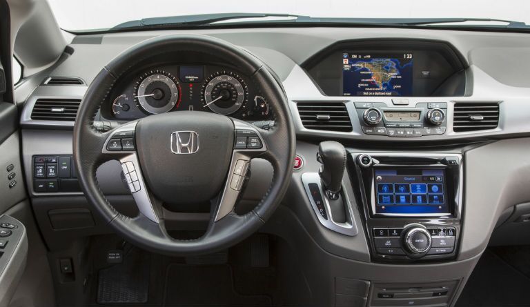 2016 Honda Odyssey vs 2015 Honda Odyssey