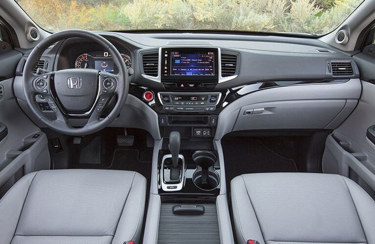 2017 Honda Ridgeline vs 2016 Toyota Tacoma price
