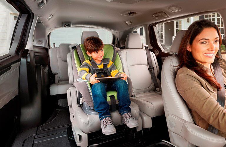2018 honda odyssey interior magic second row seat