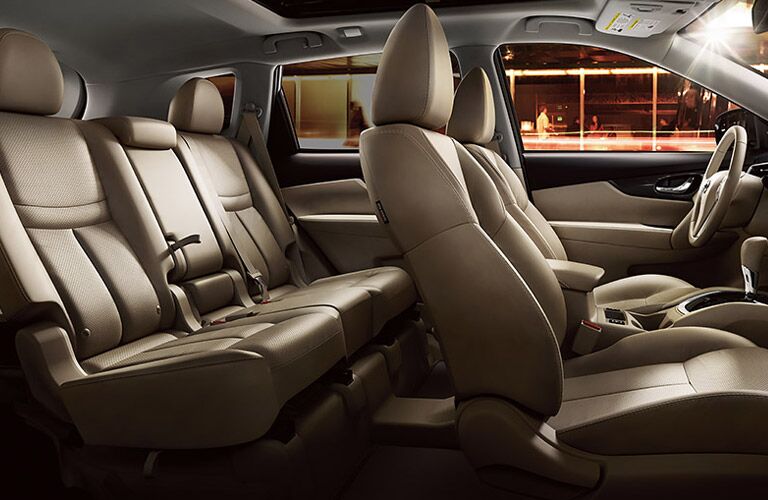 2016 Nissan Rogue S vs SV seats